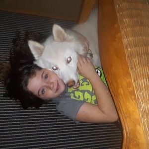 Meet your Posher, Emily s.